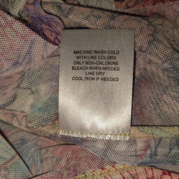 Johnny Was Natalie 3/4 Sleeve Mesh Tee in Sage Pink sz XS​​ - Picture 13 of 16